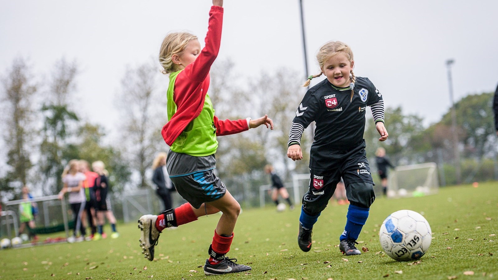 Styrkelse af pigefodbold i Ringkøbing-Skjern Kommune