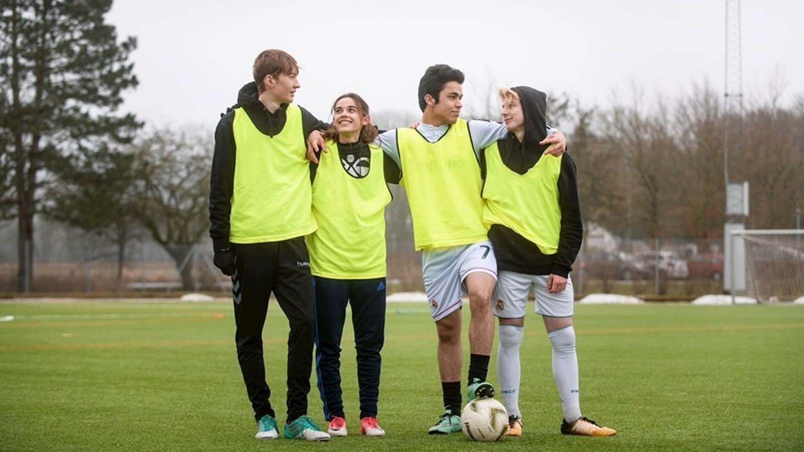 Særlig fodboldkamp bringer unge tættere på arbejdsmarkedet