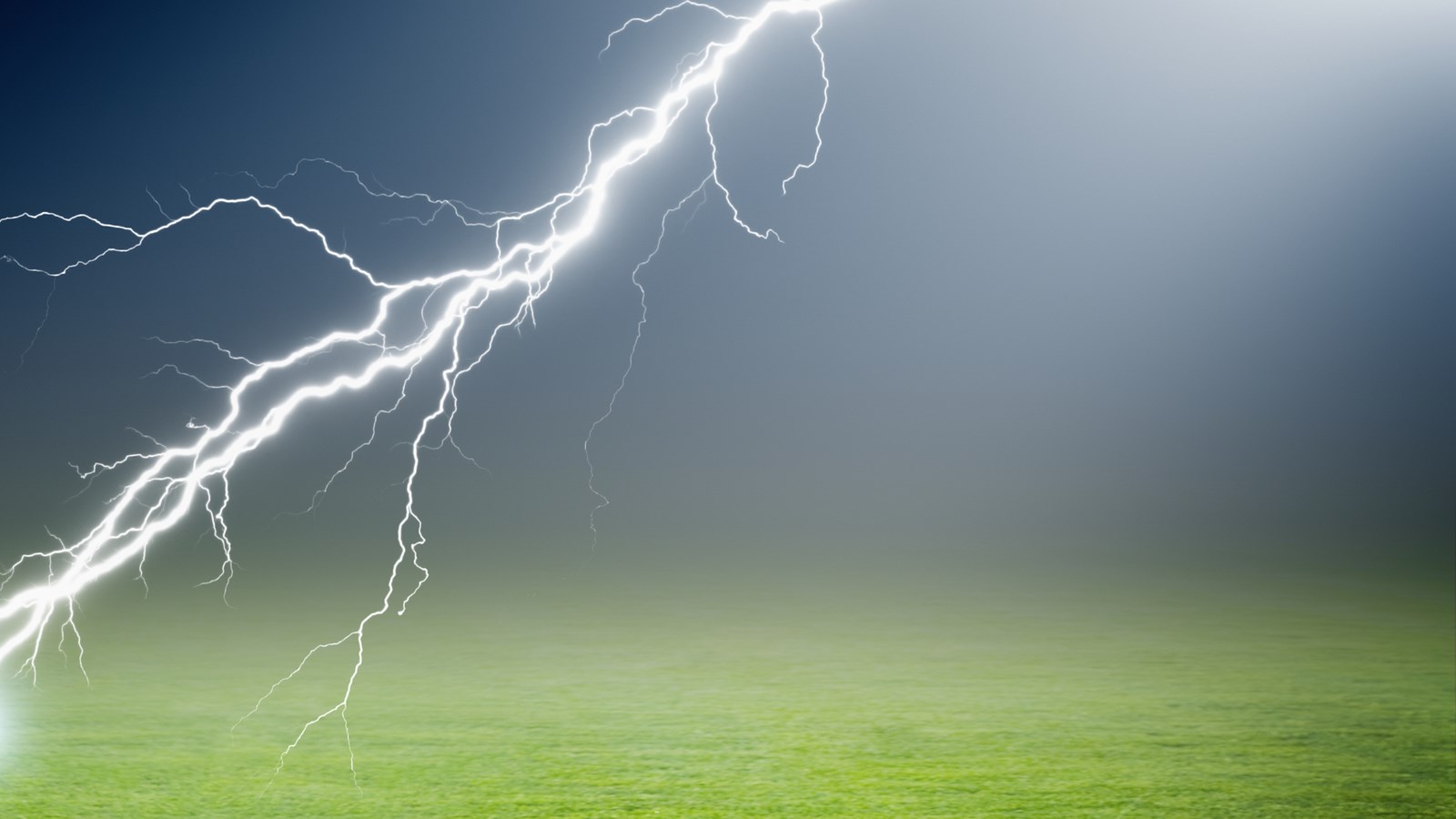 Lyn og torden: Tag ingen chancer på fodboldbanen